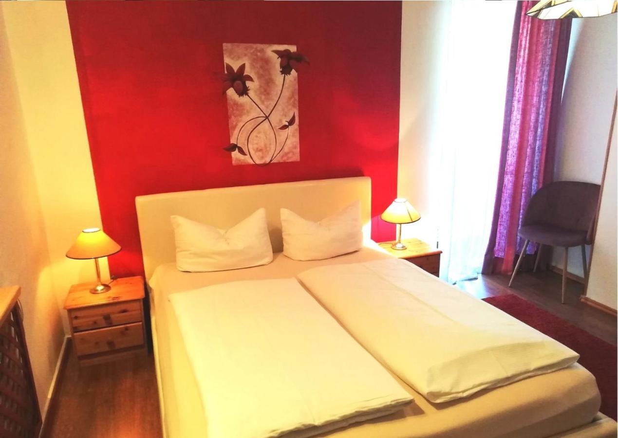 טריברג Hotel Pfaff מראה חיצוני תמונה